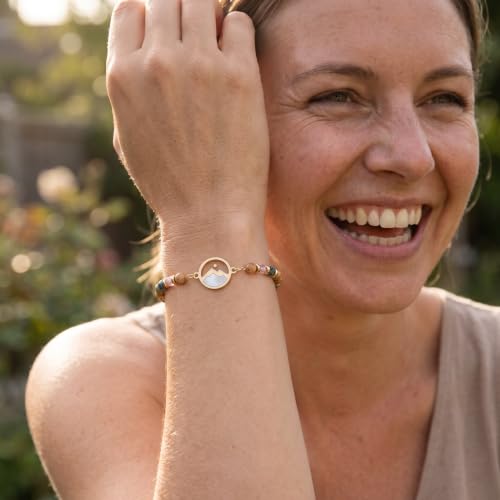 Gold Mustard Seed Bracelet for Teen Girls and Women, Faith Can Move Mountains Christian Jewelry, Inspirational Religious Gift for Her - color: Daughter in Law
