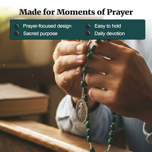 SANCTUM VERITAS Saint Faustina Kowalska True Relic Chaplet Apostle Divine of Mercy Miraculous Medal Jesus I Trust in You Chaplet Three O' Clock Prayer Poland Polish Novena - color: Green1