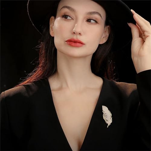 Rhinestone Feather Brooches Pin for Women Fashion Crystal Delicate Leaf Brooch Wedding Birthday Accessories Jewelry