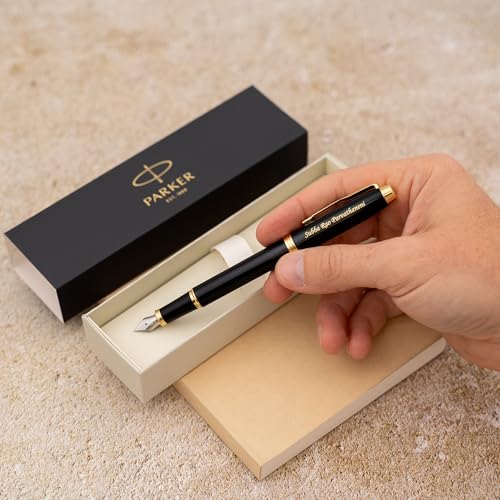 Parker IM Personalized Fountain Pen in Black Lacquer with Gold Trim