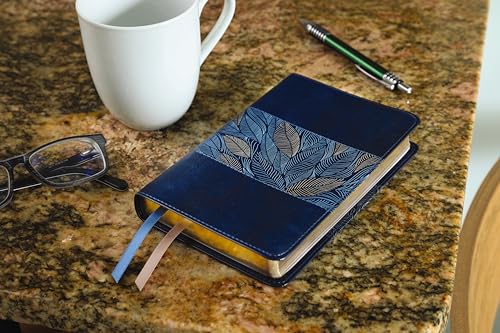 NIV, Thinline Bible, Compact, Leathersoft, Blue Floral, Red Letter, Comfort Print