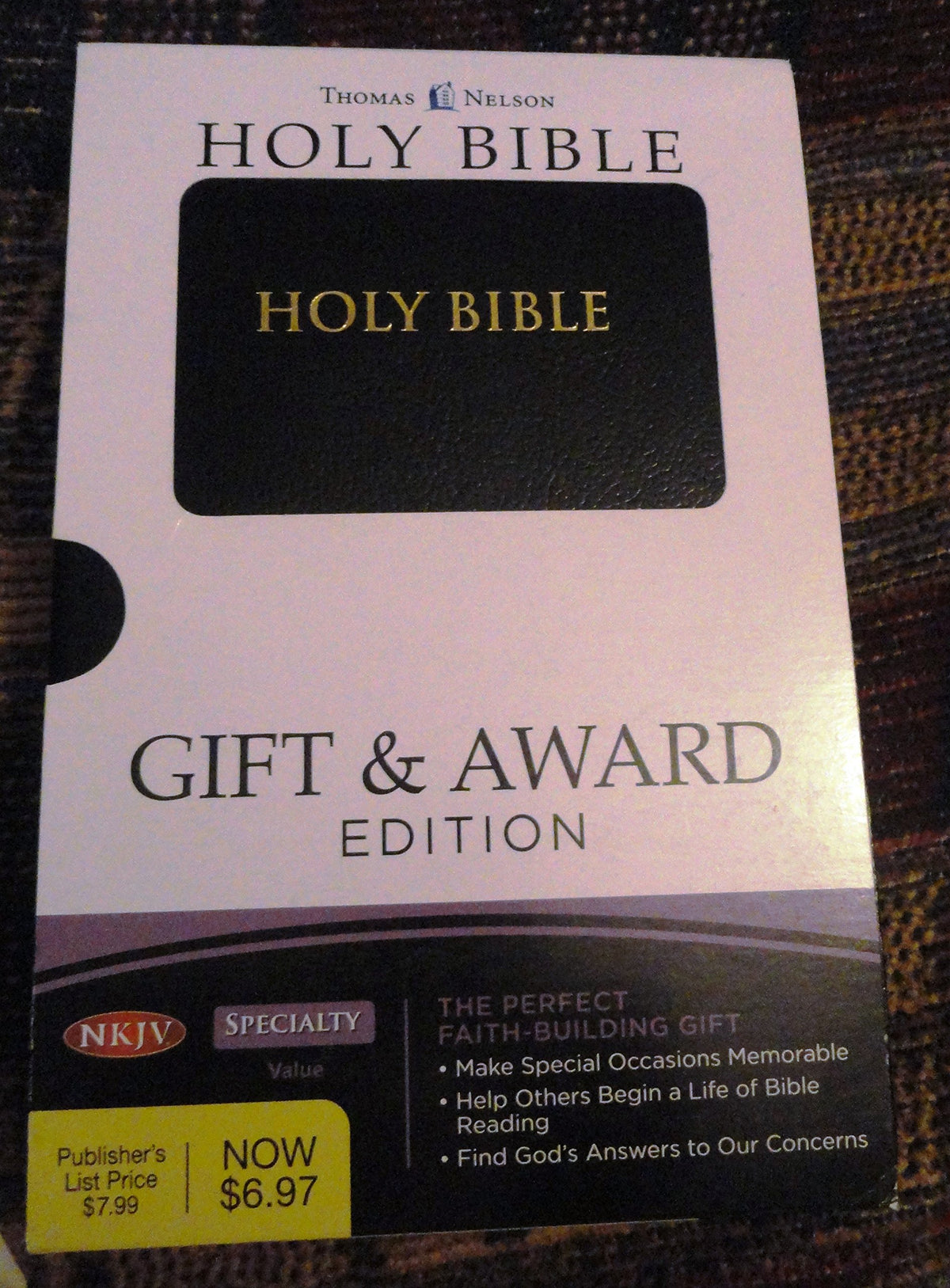 Holy Bible: New King James Version, Black, LeatherFlex, Gift & Award Edition