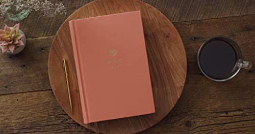 Daily Joy: A Devotional for Women – Christian Gifts for Women: A Devotional for Women