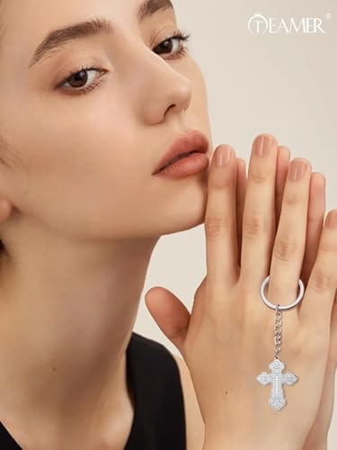 TEAMER Cross Keychain Russian Orthodox Crucifix Eastern Church Keychain Religious Christian Prayer Jewelry for Men Women - color: Silver