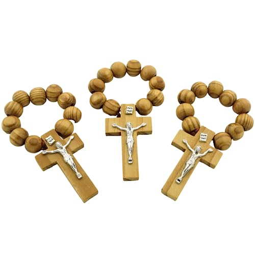 Needzo Wooden Rosary Ring, Catholic Cross on Devotional Prayer Beads, Religious Handout and Gifts, Pack of 3