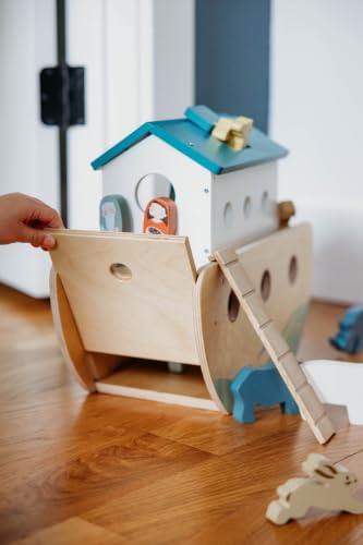 Tender Leaf Toys Noah’s Wooden Ark – Animal Shape Sorter – Christian Religion and Bible Story Based Educational Fun - Social, Creative, and Imaginative Play – Ages 3+