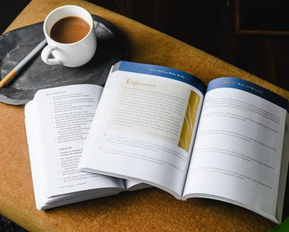 Jesus Calling 52-Week Bible Study: Experience the Presence of God (Jesus Calling Bible Studies)