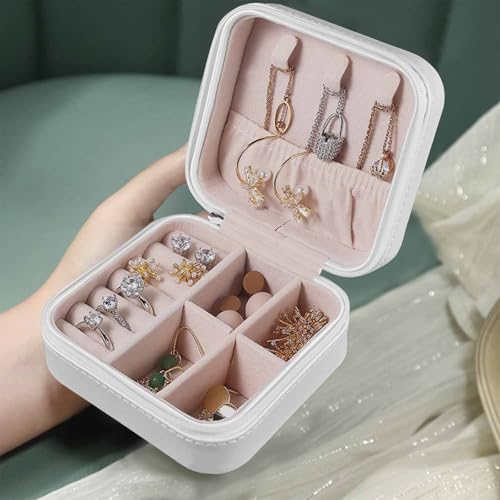 Artsadd Mothers Day Mom Gifts from Daughter Son, Personalized Jewelry Box, Mama Bear Print Portable Small Travel Jewelry Organizer Case with Kids Name, Custom Gifts for Women, Mom, Grandma Birthday - color: Mother-2