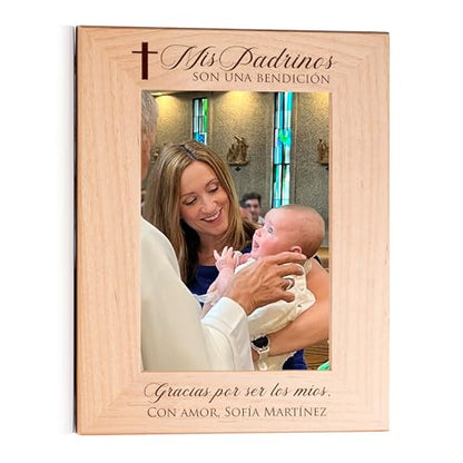 Lifetime Creations Marco de Foto Personalizado para Padrinos – Regalo para Padrino y Madrina, Recuerdo de Bautizo Grabado en Madera, Regalo Personalizado para Padrinos (Foto 5x7 Vertical) - color: Personalizado - Padrinos (en Español), size: 5" x 7" Portr