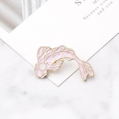 2Pcs coadipress Lovely Fish Brooch Enamel Lapel Brooches Pin Set Cute Cartoon Koi Fish Pins for DIY Backpacks Clothes Bags Jackets Hat Jewelry Accessories Gift - color: White Pink