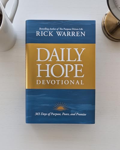 Daily Hope Devotional: 365 Days of Purpose, Peace, and Promise
