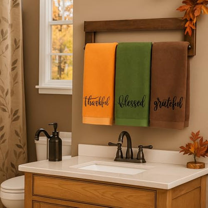 SmoothNovelty 3 Pcs Thanksgiving Hand Towels for Bathroom - color: Thankful, size: 13.3 x 29.5 inches