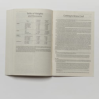NKJV, Economy Bible, Paperback: Beautiful. Trustworthy. Today