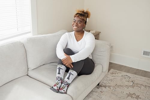 Bible Verse Socks for Men, Christian Scripture Crew Socks, Faith Gift - color: God's Love (John 3:16)