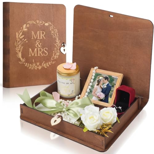 Amyhill Mr and Mrs Wedding Keepsake Box with Lid Heart Lock 11.4x9.5x1.8 in
