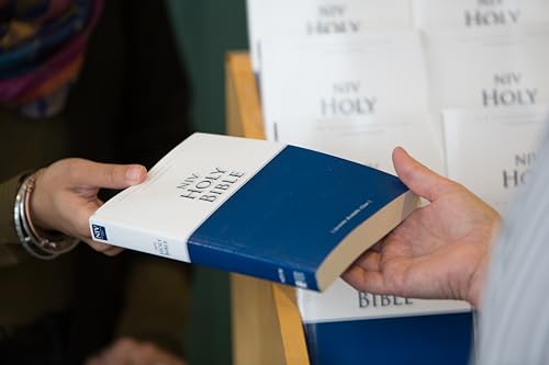 NIV, Economy Bible, Paperback: Affordable for Outreach, Church Ministry, and Bulk Distribution
