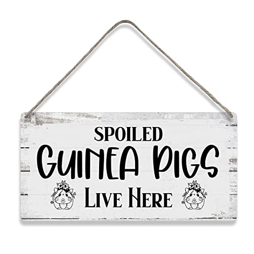 MIGUMUTU Spoiled Guinea Pigs Live Here Quote Sayings Home Wall Decor Wooden Signs Rustic Farmhouse Hanging Wall Plaque Sign Gift - color: Spoiled Guinea Pigs
