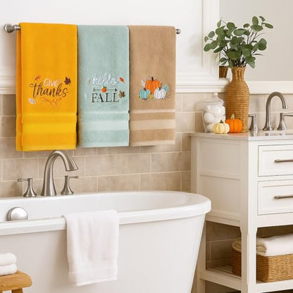 SmoothNovelty 3 Pcs Give Thanks Pumpkin Fall Hand Towels for Bathroom - color: Give Thanks, size: 13.3 x 29.5 inches