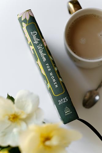 Daily Wisdom for Women 2025 Devotional Collection (Daily Wisdom - Annual Edition)