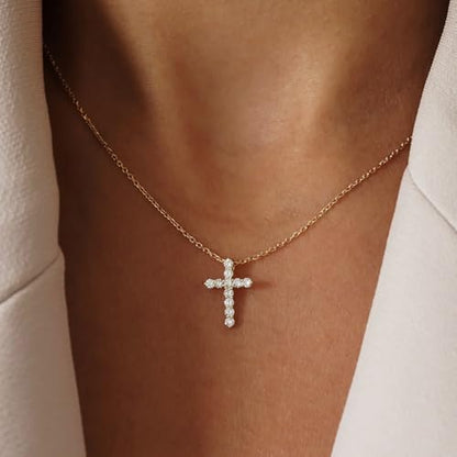 14K Gold Cross Necklace for Women, Dainty Cross Pendant with moissanite,Luxurious Christian Religious Fine Jewelry, Lightweight Dainty 14K Gold Chain Necklace for Women，Versatile for All Occasions - color: Luxurious Cross Pendant Necklace
