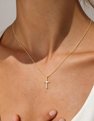 KRKC&CO Moissanite Cross Necklace for Women: D Color VVS1 0,09-0,3ct - color: Gold A