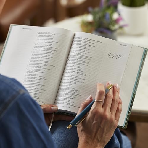 NKJV, Journal the Word Bible: Reflect, Journal or Create Art Next to Your Favorite Verses (Cloth over Board, Gray, Red Letter, Comfort Print): ... or Create Art Next to Your Favorite Verses