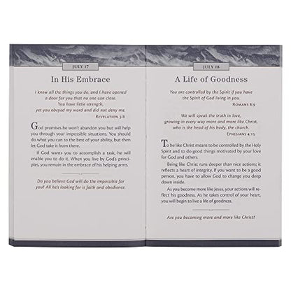 Standing Firm 365 Devotions on Leading Confidently and Living Victoriously, Faux Leather