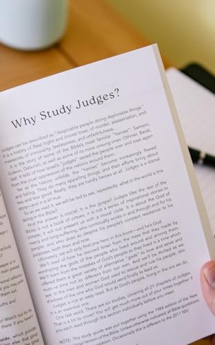 Judges: The Flawed and the Flawless: 6-Session Bible Study (Easy-to-use Bible-study workbook with discussion questions and Leader’s Guide included, great for small groups) (Good Book Guides)