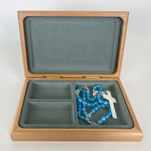 Engraved First Communion Valet Box, Personalized First Holy Communion Gifts for Boys & Girls, Wooden Box for Rosary Beads - color: First Communion