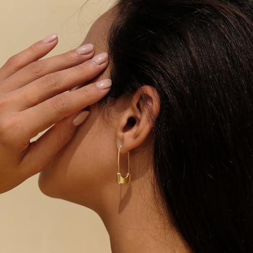 VACRONA Gold Heart Hoop Earrings Huggie Earrings for Women 14k Gold Plated Small Hoops Earrings - color: Big Lock