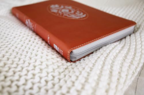 NIV, Thinline Bible, Leathersoft, Coral, Zippered, Red Letter, Comfort Print