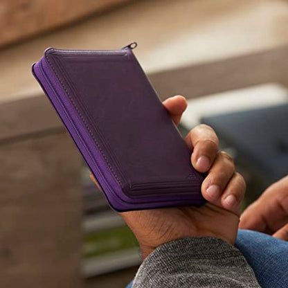NKJV Compact Paragraph-Style Bible w/ 43,000 Cross References, Purple Leathersoft Zipper Closure, Red Letter, Comfort Print: Holy Bible, New King James Version: Holy Bible, New King James Version