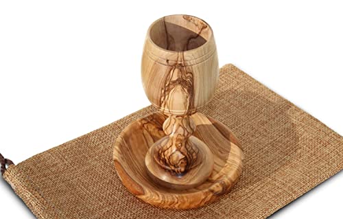 4.5" (Small) Olive Wood Communion Set from Bethlehem – Hand Carved Cup & Bread Tray for Lord's Supper, Eucharist & Kiddush – Authentic Worship Kit with Gift Bag - color: 1 Cup [Medium, Olive Wood Tray]