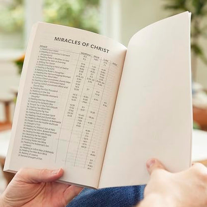 NKJV Large Print Outreach New Testament Bible, Scenic Softcover, Comfort Print