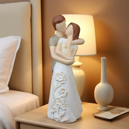 Anniversary Wedding Engagement Gift, White Hug Statue for Couple - color: White-hug
