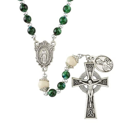 Needzo Celtic Rosary Beads for Women, Green Glass Prayer Bead Strand with Silver Tone Miraculous Medal Centerpiece and Crucifix, Catholic Keepsake Gift
