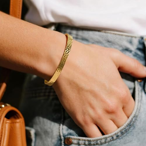 Inspirational Bible Verse Cuff Bracelet for Women, 18K Gold Plated Hammered Bangle, Christian Faith Jewelry Gift, Adjustable Non Tarnish - color: Do not fear,for I am with you-Hammered Gold