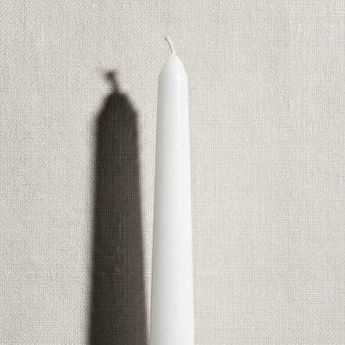 4 Pack White Taper Candles丨Taper Candles 10 Inch Dripless丨Unscented & Smokeless Candlesticks Bulk丨7-8 Hours Long Burning Tall Candles丨Ideal for Christmas Weddings Parties Dinner - color: White, size: 4 Pack Taper Candle