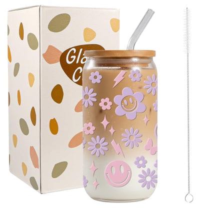 JEKUGOT Cute Smile Glass Cup, Aesthetic Iced Coffee Cup, 16oz Flower Glass Cups with Lids and Straws, Smiley Face Tumbler Gifts for Women and Girls, Birthdays Party Supplies, Incentives
