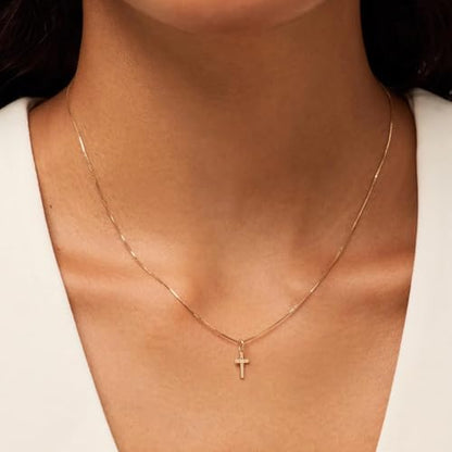 14K Gold Cross Necklace for Women, Dainty Cross Pendant with moissanite,Luxurious Christian Religious Fine Jewelry, Lightweight Dainty 14K Gold Chain Necklace for Women，Versatile for All Occasions - color: Dainty Cross Pendant Necklace