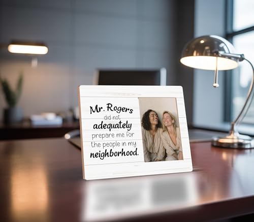 Housewarming Gift Photo Frame for Neighbors - color: neighbor