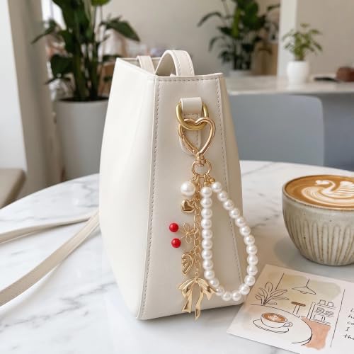 Cute Bag Charms Keychain - Pearl Keyring Wristlet Birthday Gifts - color: Gold Bow