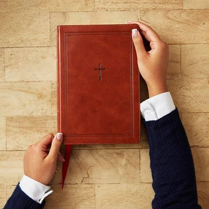 KJV Giant Print End-of-Verse Reference Bible, Brown Leathersoft, Red Letter, Comfort Print