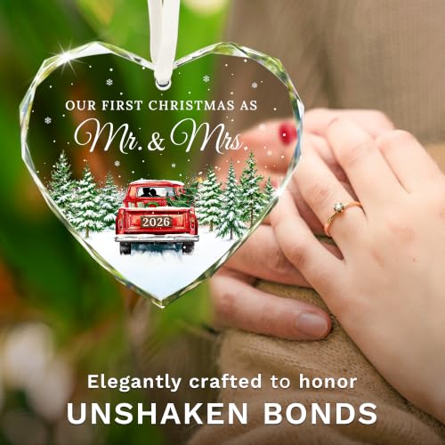 Wedding Gifts for Couples 2026, First Christmas Married Ornament 2026 - color: 1st Mr & Mrs 2