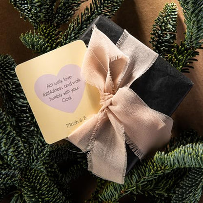 DIVERSEBEE Bible Verse Cards, 60 Unique Prayer Cards (Love Theme) - color: Love
