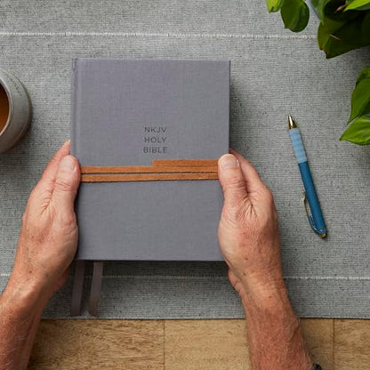 NKJV, Journal the Word Bible: Reflect, Journal or Create Art Next to Your Favorite Verses (Cloth over Board, Gray, Red Letter, Comfort Print): ... or Create Art Next to Your Favorite Verses