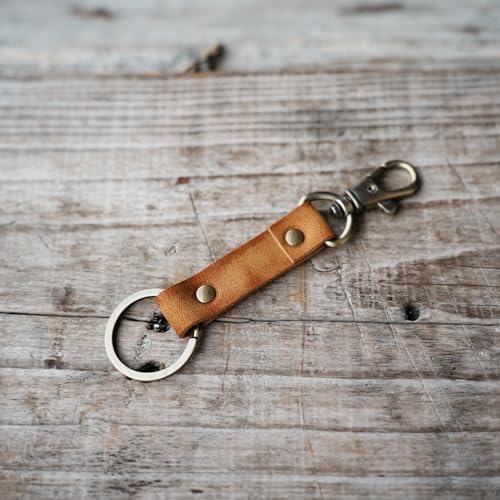 JJNUSA Genuine Leather Keychain Walnut Leather Key Holder Mens Belt Key Chain Ring Fob - color: Tan
