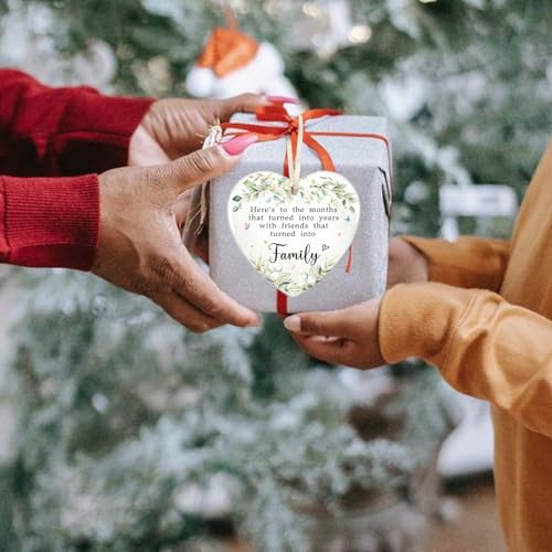 Friends Christmas Ornament - Best Friend for Women, Family, Bestie - Ceramic Friendship Ornament 2026 - color: Family05