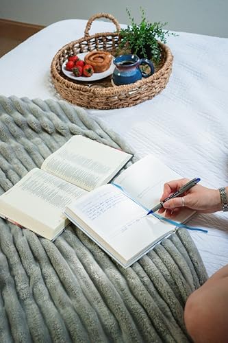 Bible Study Journal for Women: A Keepsake Notebook for Scripture Study, Verse Memorization, and Inspiration (Deluxe Journal) (Records of Faith)