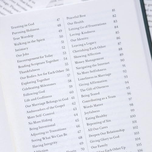 The Marriage Gift: 365 Prayers for Our Marriage - A Daily Devotional Journey to Inspire, Encourage, and Transform Us and Our Prayer Life